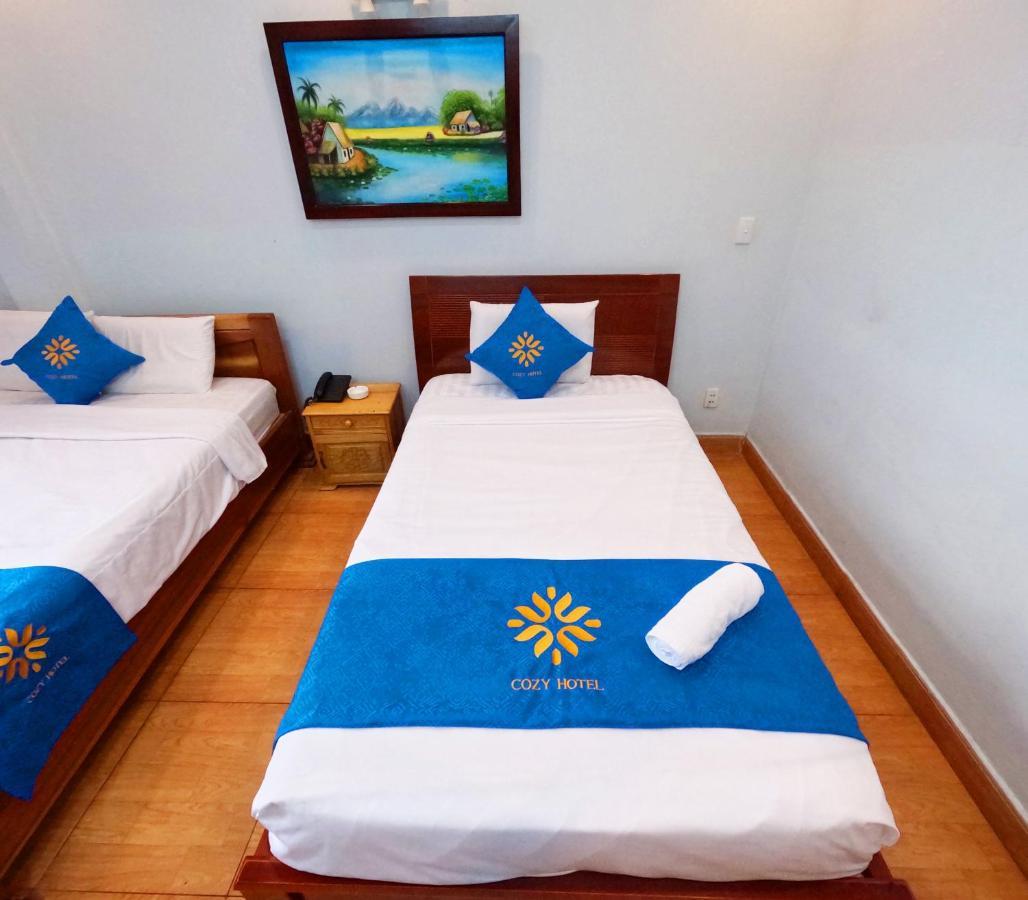 Cozy Hcm Khách sạn