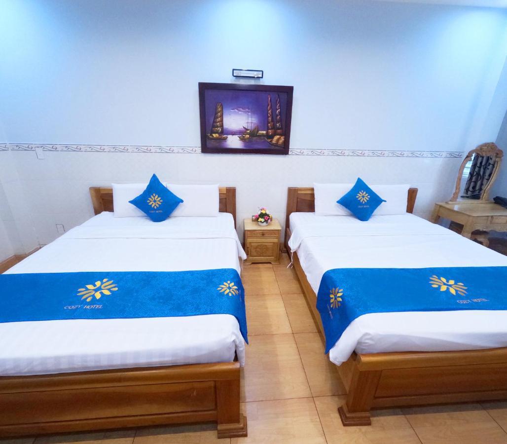 Cozy Hcm Khách sạn 2*