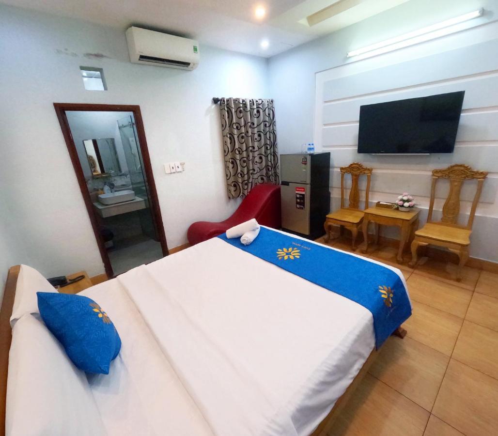 Khách sạn Cozy Hcm